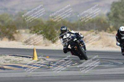 media/Oct-30-2025-Racers Edge (Thu) [[dabbdaf680]]/3-B Group/Session 1 (Turn 5)/